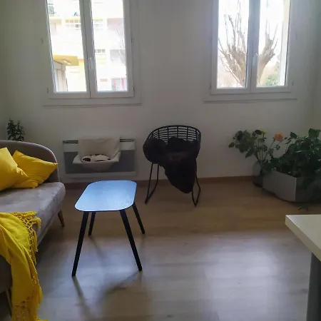 Homestay szállás Charmante Lumineuse Et Paisible